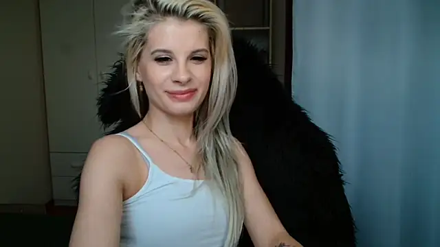KristineGlow online show from 30, 6, 2026