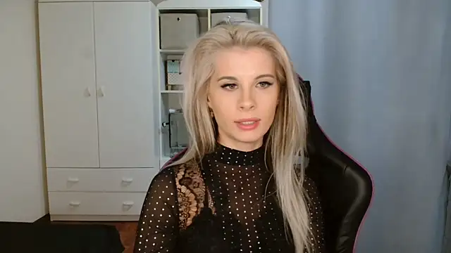 KristineGlow online show from 30, 3, 2026