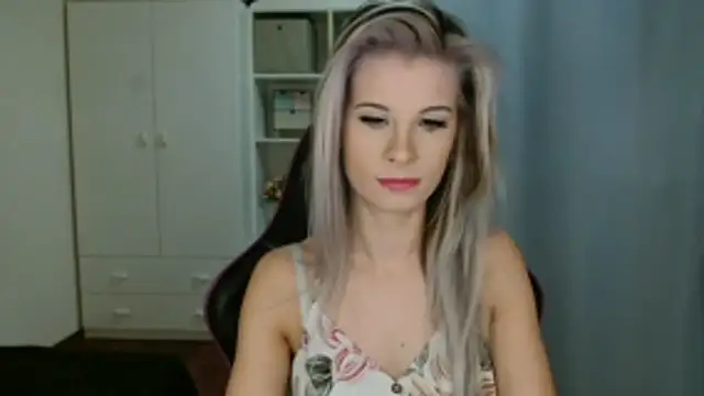 KristineGlow online show from 15, 1, 2026