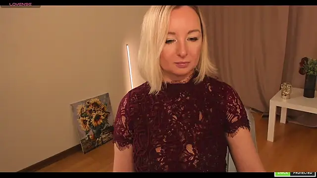 sexmom8 online show from 6, 10, 2025