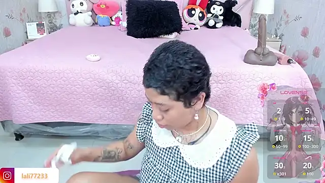 Snapshot of SafiroAgataaa chatting on 28, 6, 2026 SafiroAgataaa online show from 28, 6, 2026