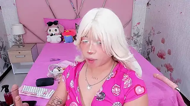 SafiroAgataaa online show from 17, 12, 2025