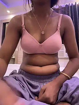 Snapshot of HeerStd chatting on 3, 11, 2025 HeerStd online show from 3, 11, 2025