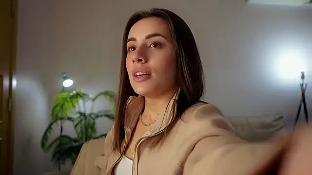 KateCarrey online show from 6, 4, 2026