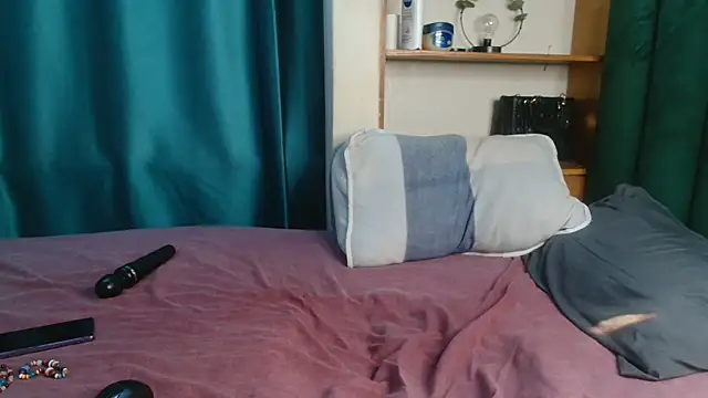 Keishaa-77 online show from 31, 5, 2026