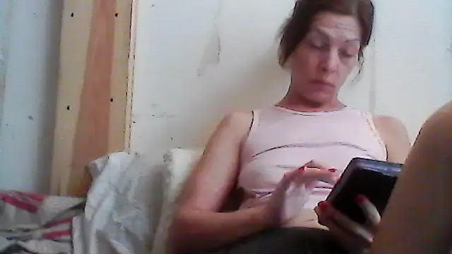 Snapshot of Milana38 chatting on 6, 7, 2026 Milana38 online show from 6, 7, 2026