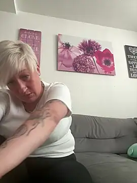 Rozendefotz online show from 22, 4, 2026