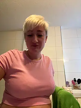 Snapshot of Rozendefotz chatting on 25, 11, 2025 Rozendefotz online show from 25, 11, 2025