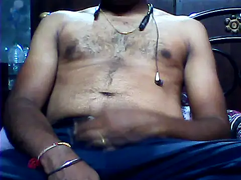 Snapshot of StreetLover_77 chatting on 14, 9, 2025 StreetLover 77 online show from 14, 9, 2025