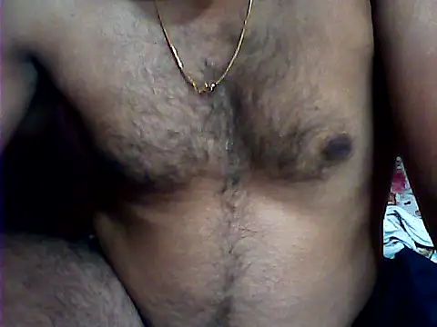 Snapshot of StreetLover_77 chatting on 10, 9, 2025 StreetLover 77 online show from 10, 9, 2025