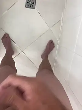 gay adoro rola chamada online show from 28, 9, 2025