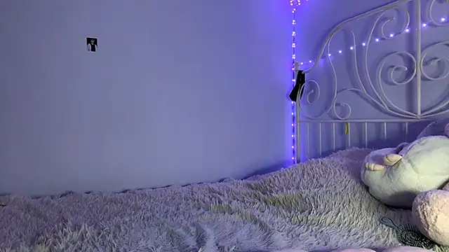 HoneyMist online show from 28, 11, 2025