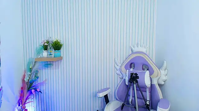 kataleya  18 online show from 28, 11, 2025