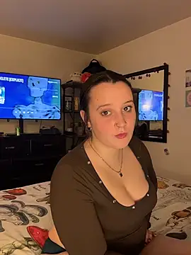 Shadow Slut online show from 8, 11, 2025