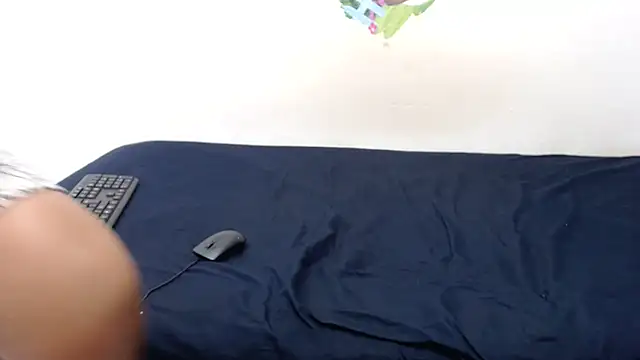 XSexySnow30XX online show from 19, 11, 2025