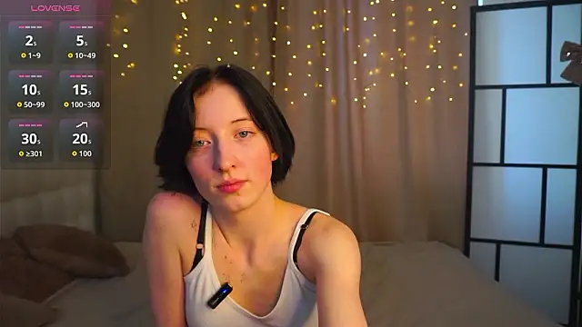 JuanaFriesz online show from 5, 2, 2026