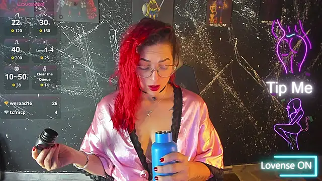 RoxanneStorm  online show from 6, 2, 2026