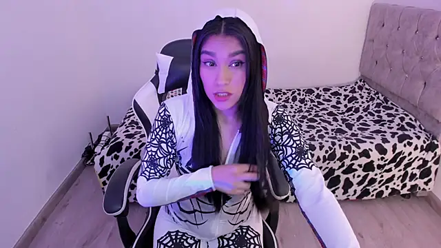 Snapshot of megaan_cb chatting on 31, 10, 2025 megaan cb online show from 31, 10, 2025