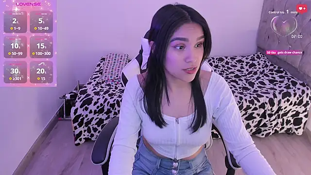 Snapshot of megaan_cb chatting on 15, 11, 2025 megaan cb online show from 15, 11, 2025