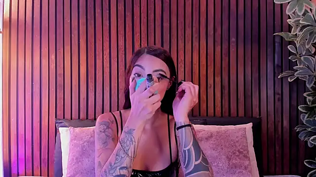 SharonLyn  online show from 3, 5, 2026