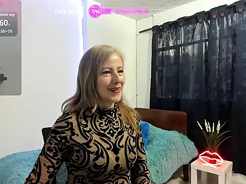 Snapshot of vanesa_mystic2 chatting on 14, 10, 2025 vanesa mystic2 online show from 14, 10, 2025