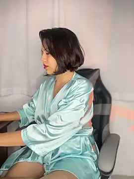 Valen Sky online show from 26, 11, 2025