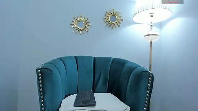 Lucia jane online show from 16, 4, 2026