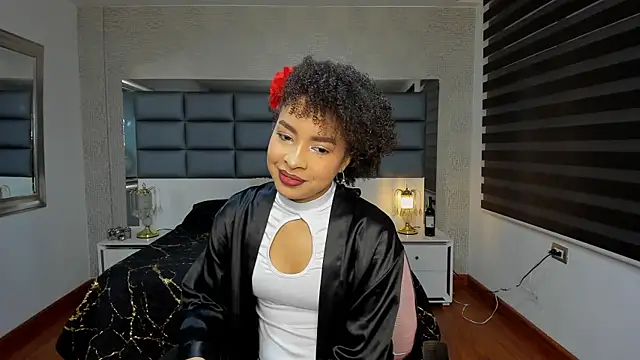 Lucia jane online show from 2, 12, 2025