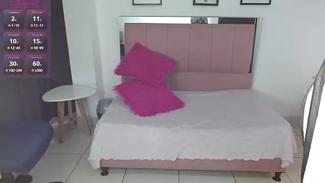 SammySmall F w online show from 13, 1, 2026