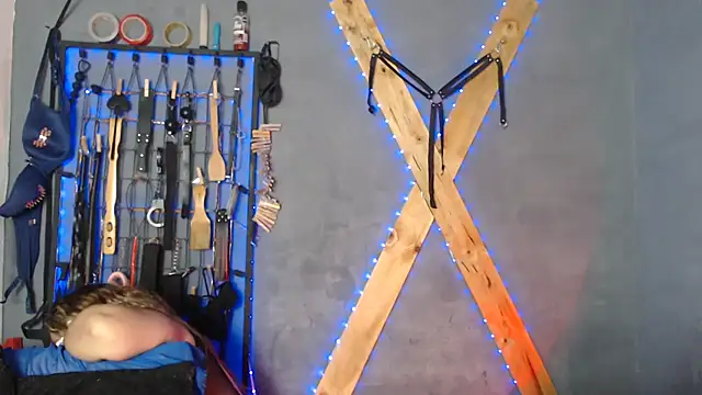 salo bdsm online show from 16, 2, 2026