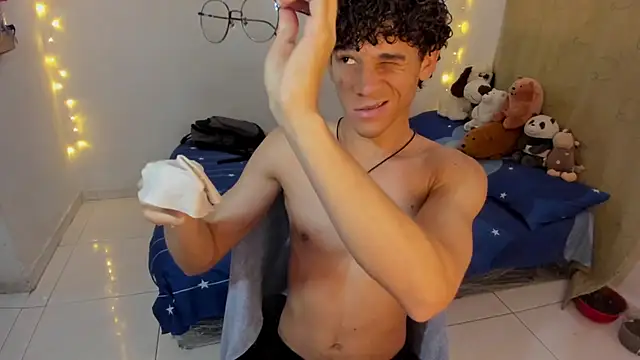 Tom Blues online show from 15, 12, 2025