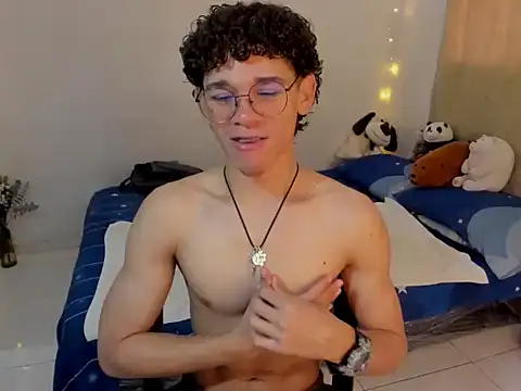 Tom Blues online show from 4, 11, 2025