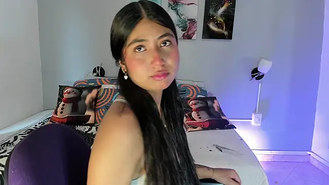 KimTayloor1 online show from 11, 11, 2025