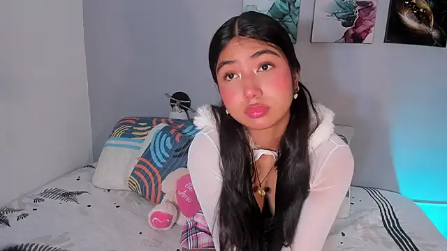 KimTayloor1 online show from 7, 11, 2025