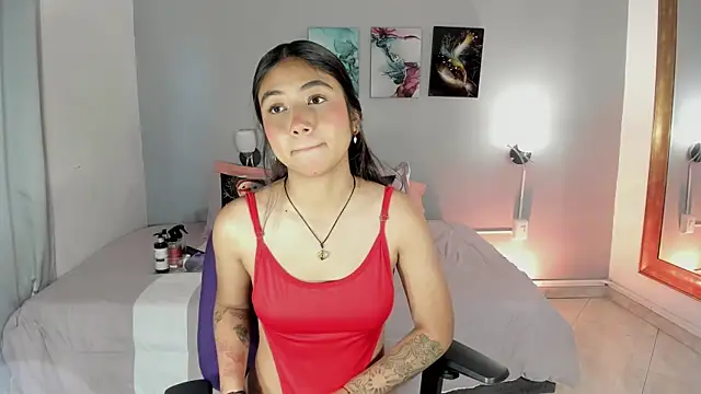 KimTayloor1 online show from 18, 11, 2025