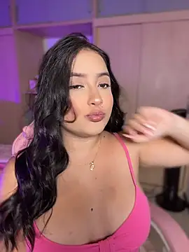 Snapshot of Emiily_Moore1 chatting on 16, 7, 2026 Emiily Moore1 online show from 16, 7, 2026