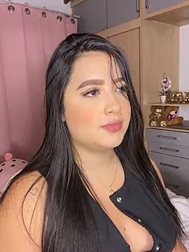 Emiily Moore1 online show from 22, 10, 2025