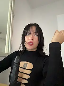 aliciia 23 online show from 8, 11, 2025