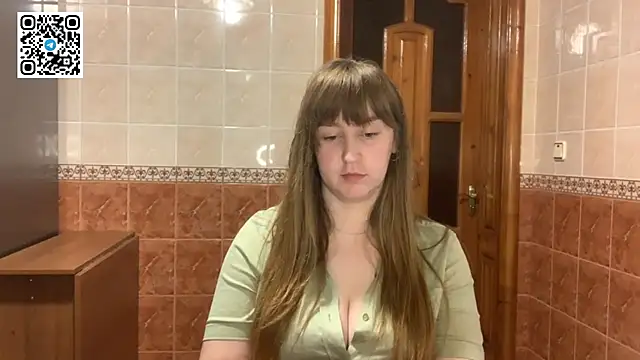 MaroonMoon  online show from 14, 11, 2025