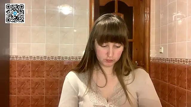 MaroonMoon  online show from 8, 1, 2026