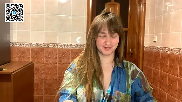 MaroonMoon  online show from 12, 10, 2025