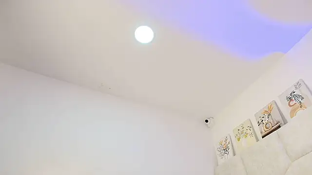 elizawiliamst online show from 20, 4, 2026