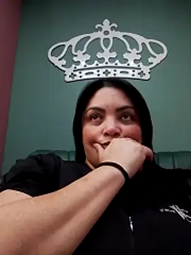 tiffany Johnson1 online show from 13, 11, 2025