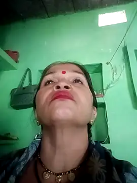 Manavi x online show from 15, 10, 2025