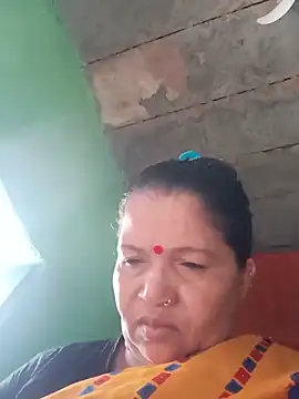 Manavi x online show from 12, 6, 2026