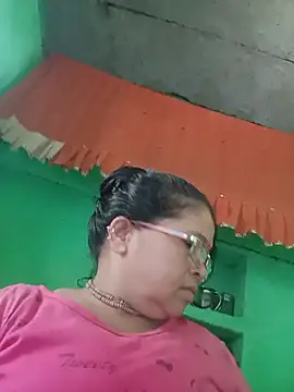 Manavi x online show from 15, 6, 2026