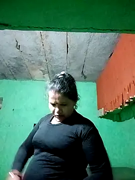 Manavi x online show from 24, 2, 2026