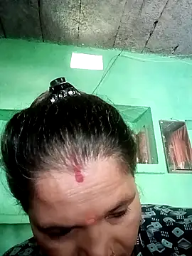 Manavi x online show from 18, 10, 2025