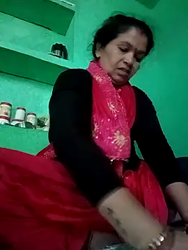 Manavi x online show from 8, 4, 2026