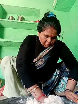 Snapshot of Manavi_x chatting on 12, 5, 2026 Manavi x online show from 12, 5, 2026